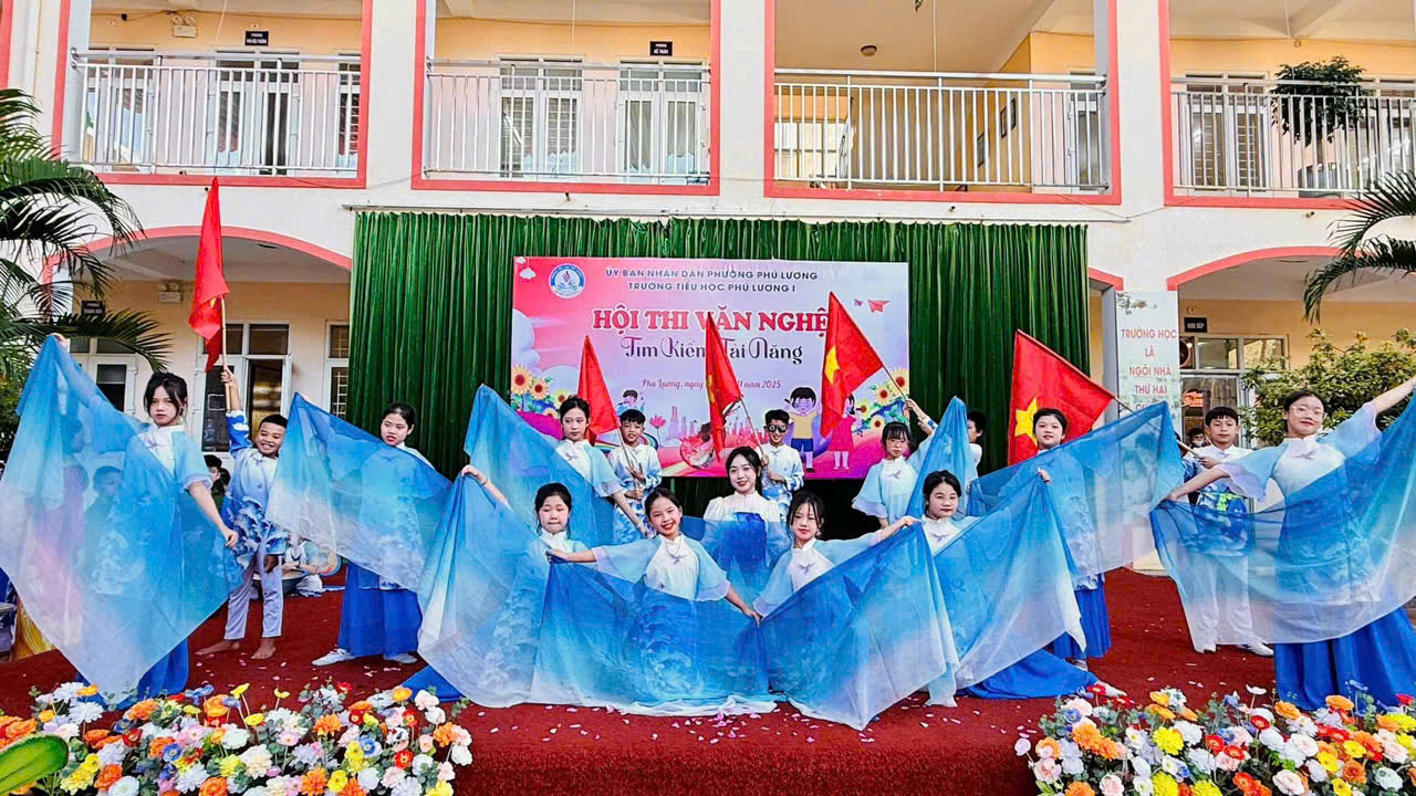 Hướng tới kỷ niệm ngày Nhà giáo Việt Nam 20/11 hôm nay, Trường Tiểu học Phú Lương I tổ chức Hội thi Văn nghệ – Tìm kiếm tài năng.