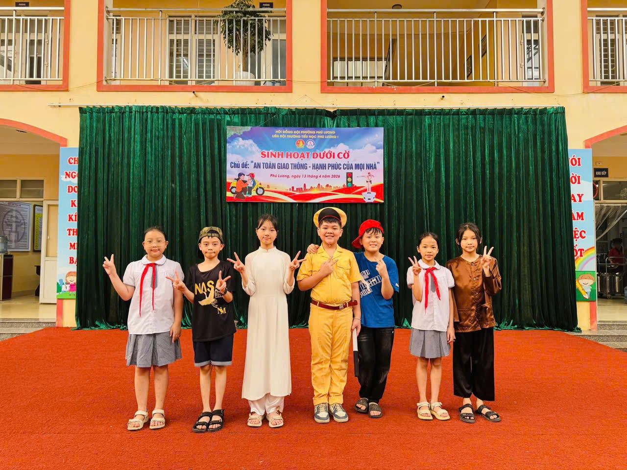 📣 SINH HOẠT DƯỚI CỜ CHỦ ĐIỂM: “AN TOÀN GIAO THÔNG – HẠNH PHÚC CHO MỌI NHÀ”